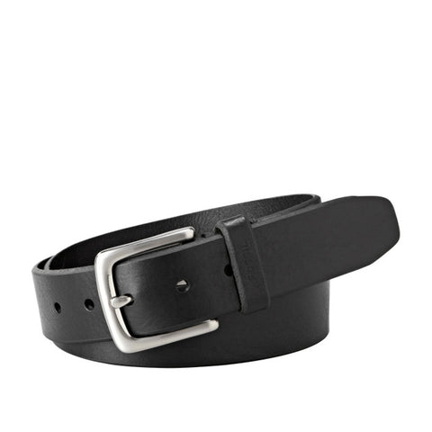 The Joe Belt from Fossil will become your go to belt for all occasions. Shop Bennetts Clothing for the styles you want from the brands you love