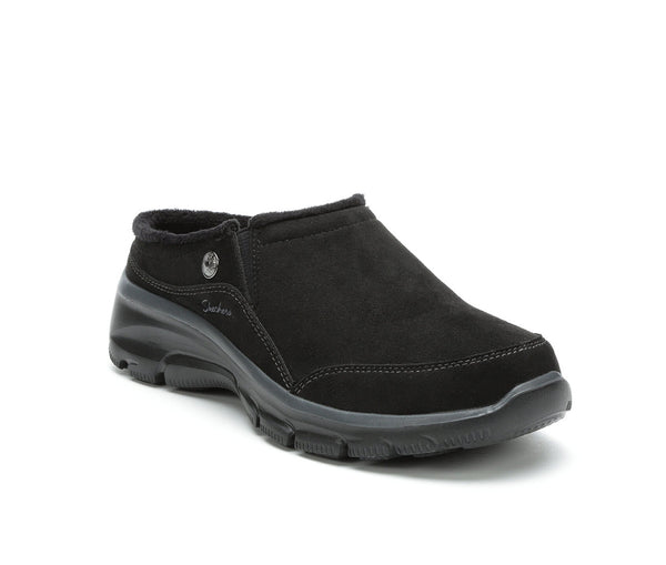 Skechers Easy Going Latte slip-on sets your style apart from the rest. Shop Bennetts Clothing for a large selection of womens sandals with great prices and same day shipping