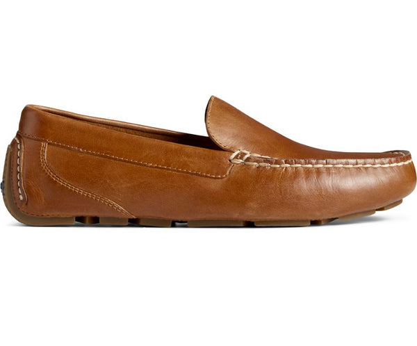 Sperry Top-Sider Davenport Venetian slip-on driving moc for men looks amazing with everything and are incredibly comfortable. Shop Bennetts Clothing for the brands you want with low prices.