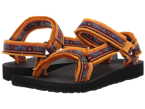 Teva Original Universal Maressa sandal will make your wardrobe groovy. Shop Bennetts Clothing for a large selection of sandals from the brands you love. 