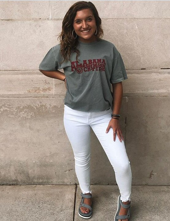 Bama Gridiron Curvy Seal crop top is the go-to trend this season. Shop Bennett's for the brands you love shipped same day to your front door.