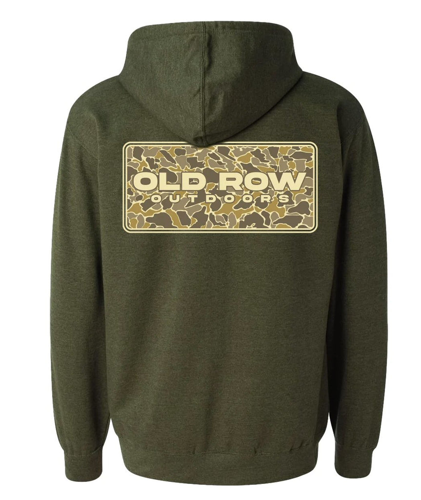 Old Row Outdoors Camo Hoodie has that laid back look your looking for when throwing back a few with friends. Shop Bennett's for the brands you love shipped same day to your front door.