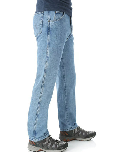 Wrangler Rugged Wear Classic Fit Jean-Rough Wash